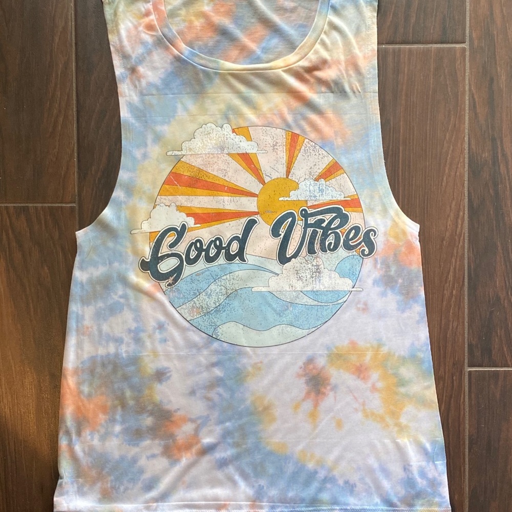 Good vibes tie dye tank top size medium/small nwts